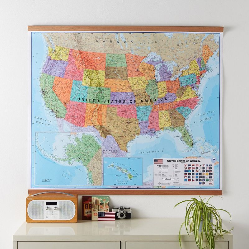 Large Political USA Wall Map (Wooden Hanging Bars)